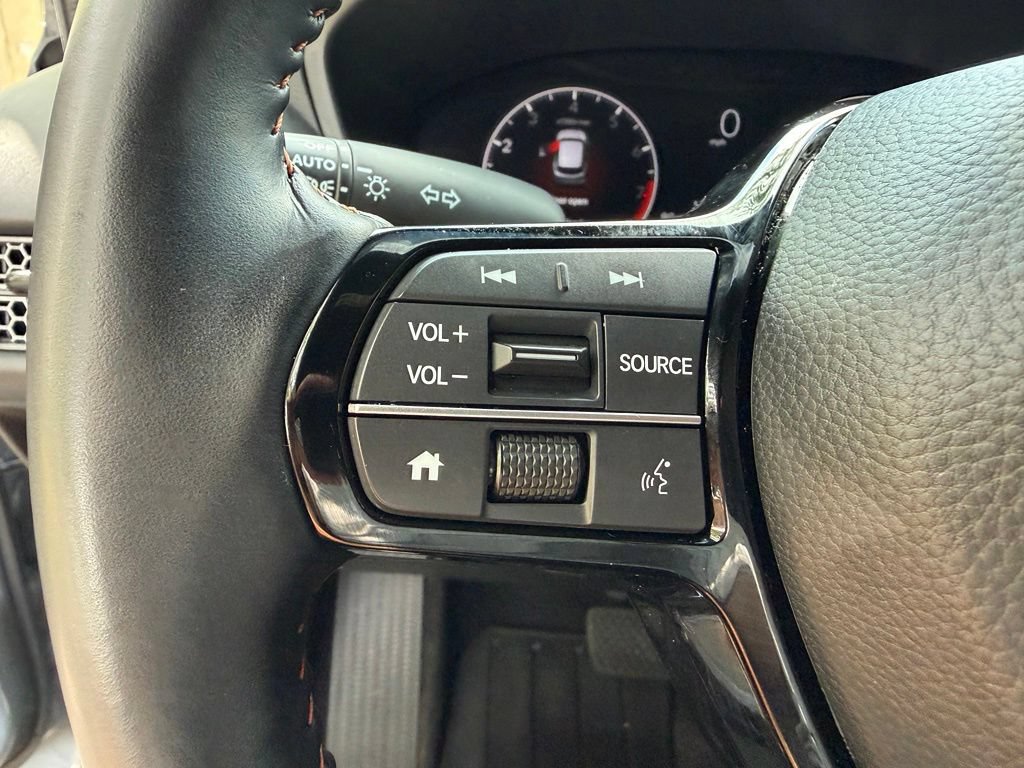Certified 2025 Honda HR-V Sport image 21