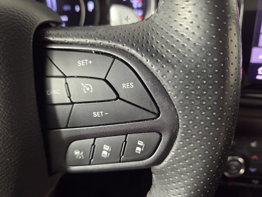 Used 2023 Dodge Durango R/T AWD/4WD image 16
