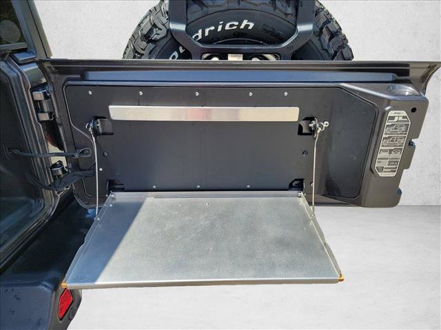 Used 2018 Jeep Wrangler Unlimited Rubicon AWD/4WD image 8
