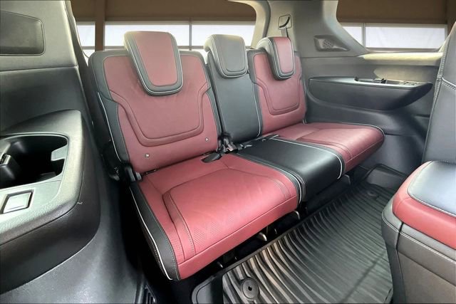 New 2026 INFINITI QX80 Autograph w/ Premium Cargo Package image 28