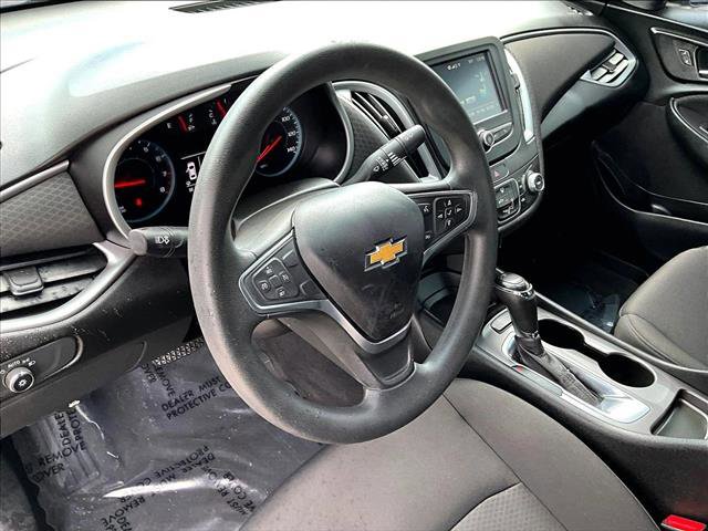 Used 2018 Chevrolet Malibu LS FWD image 14