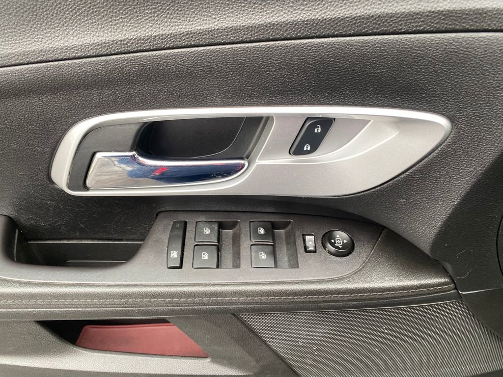 Used 2016 Chevrolet Equinox LT w/ Convenience Package image 13