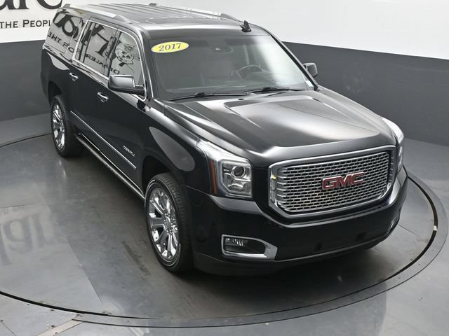 Used 2017 GMC Yukon XL Denali w/ Open Road Package AWD/4WD image 68