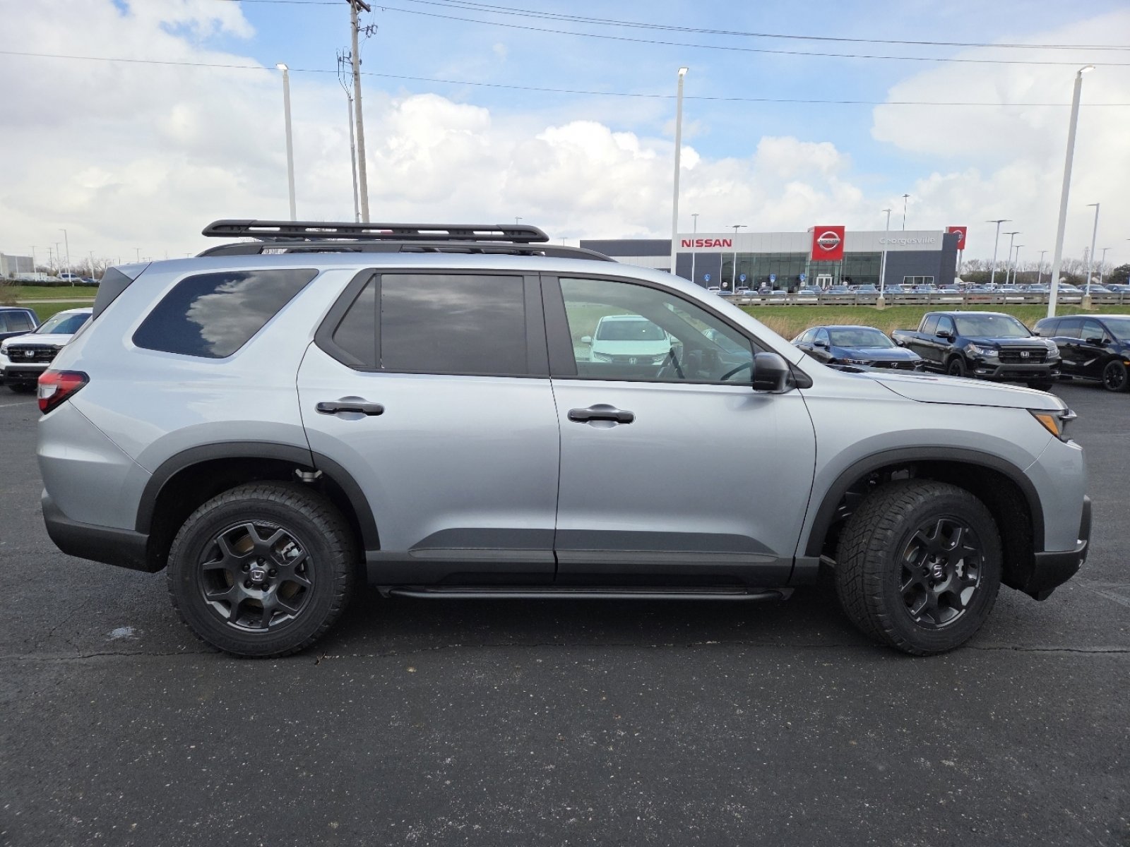 New 2026 Honda Pilot TrailSport image 17