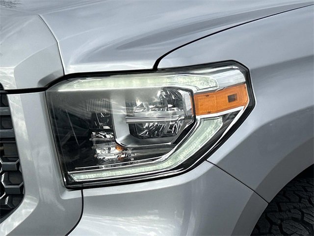 Used 2019 Toyota Tundra Platinum image 9