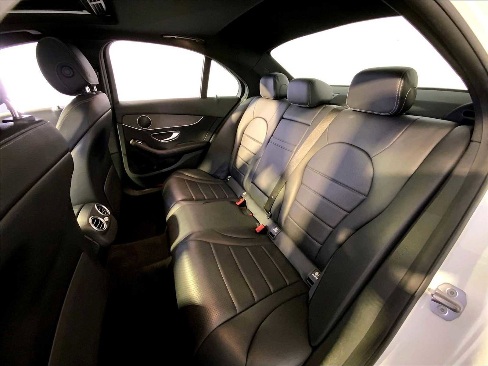 Used 2019 Mercedes-Benz C 300 4MATIC Sedan image 24
