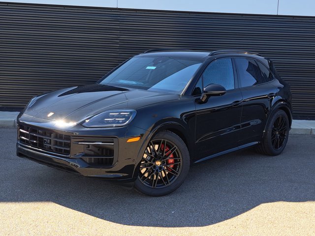 New 2026 Porsche Cayenne GTS image 1