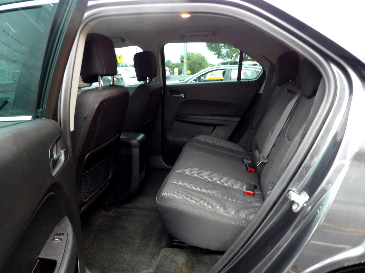 Used 2017 Chevrolet Equinox LS image 16