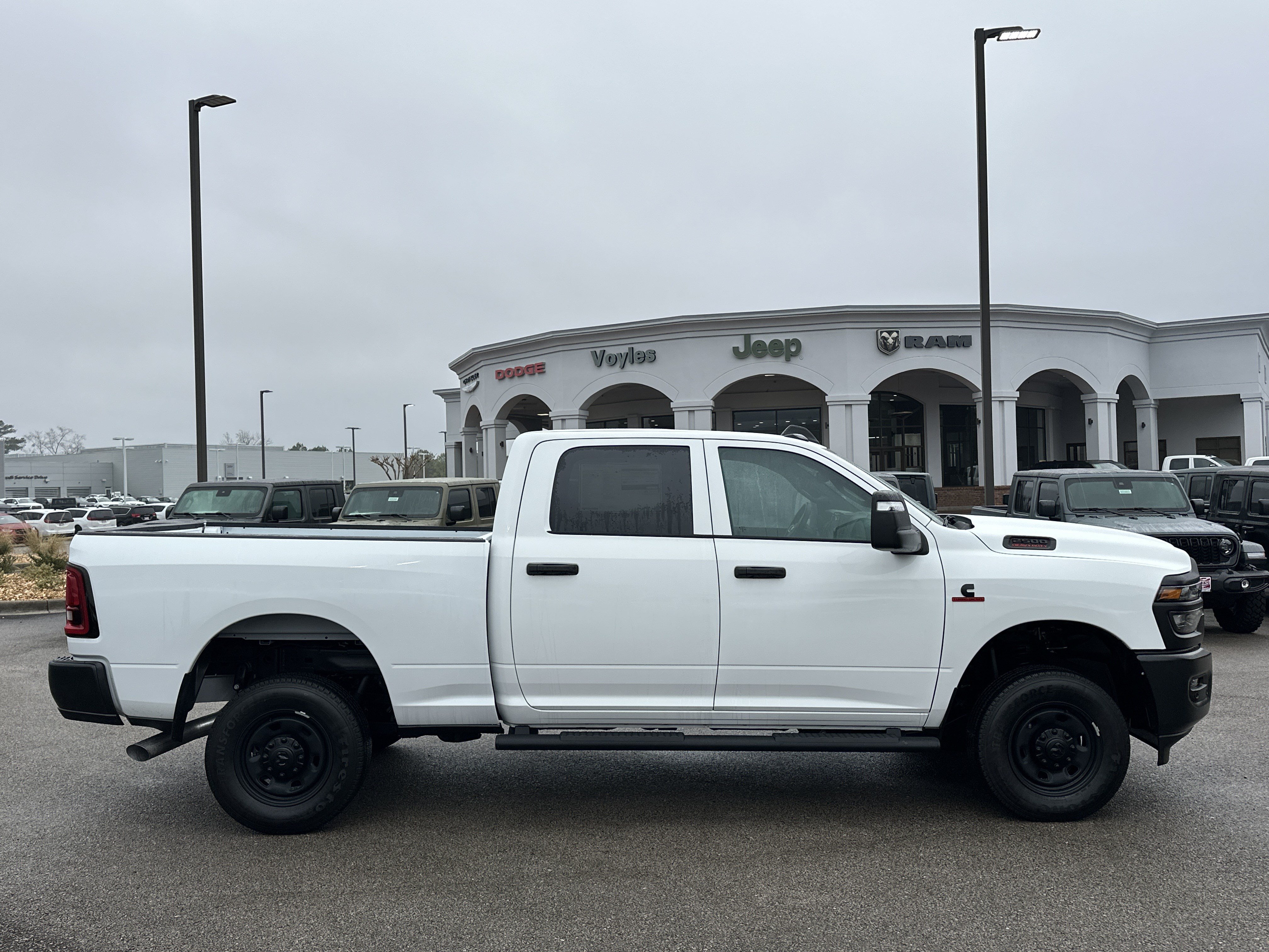 New 2026 RAM 2500 Tradesman AWD/4WD image 8