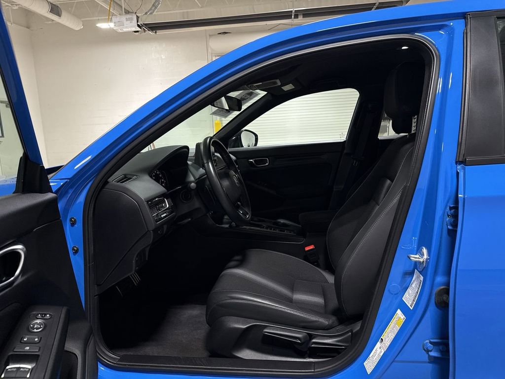Used 2025 Honda Civic Sport image 19