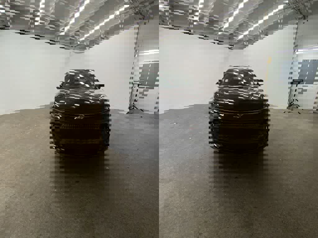 Used 2024 Chevrolet Equinox EV RS image 9