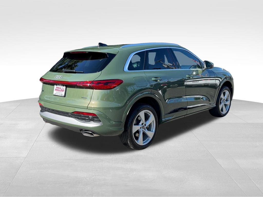 Used 2025 Audi Q5 Premium Plus w/ Premium Plus AWD/4WD image 7