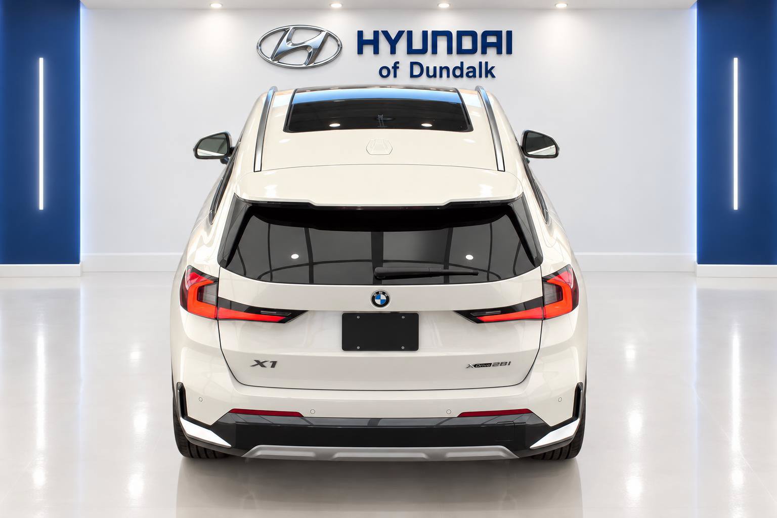 Used 2026 BMW X1 xDrive28i AWD/4WD image 6