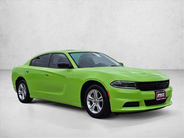 Used 2023 Dodge Charger SXT RWD image 3