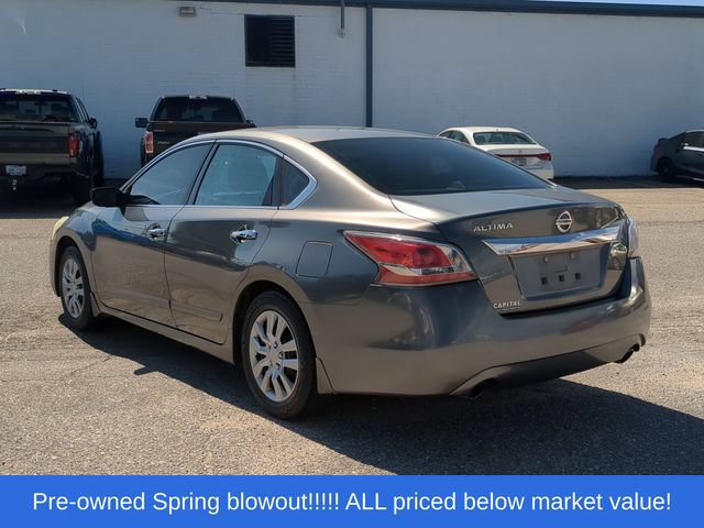 Used 2015 Nissan Altima 2.5 S w/ Power Driver Seat Package FWD image 11