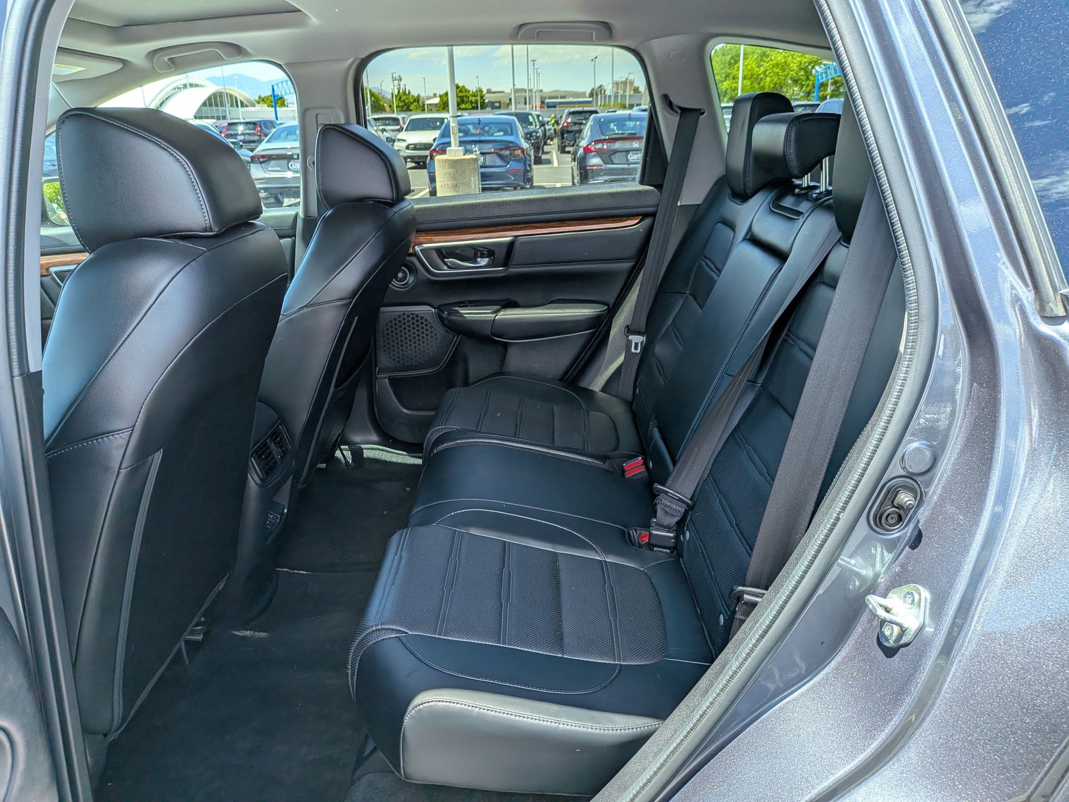 Used 2022 Honda CR-V EX-L image 29