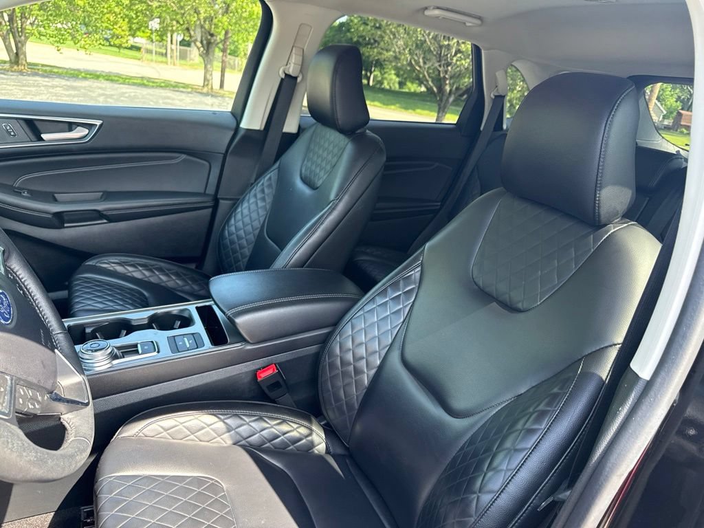 Used 2024 Ford Edge Titanium AWD/4WD image 17