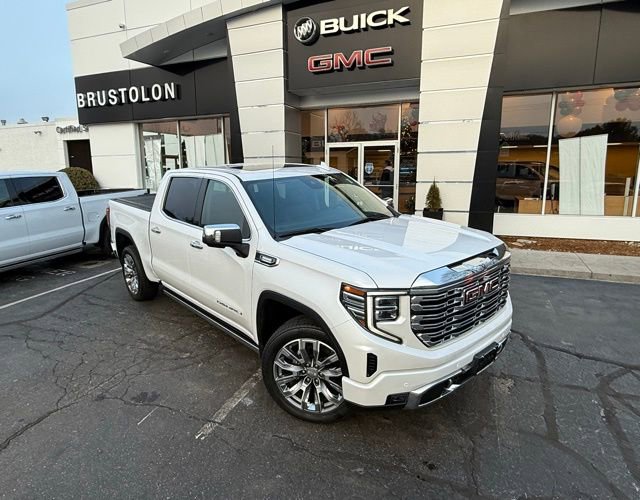 Used 2023 GMC Sierra 1500 Denali w/ Denali Reserve Package image 2