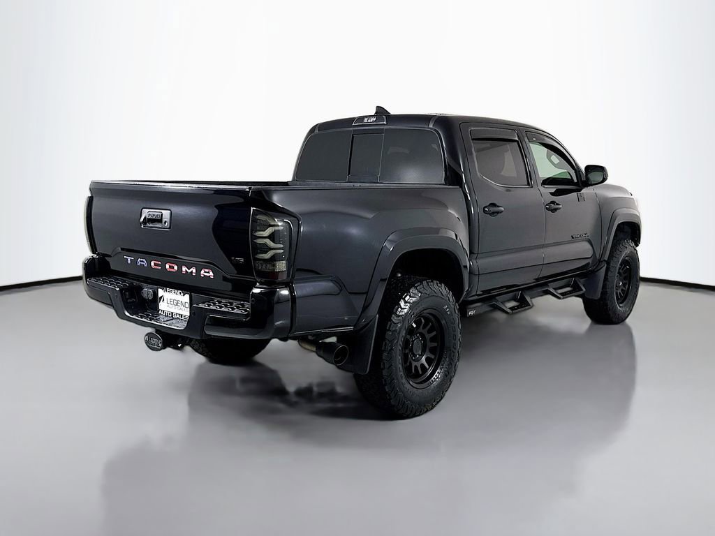 Used 2019 Toyota Tacoma SR5 RWD image 5