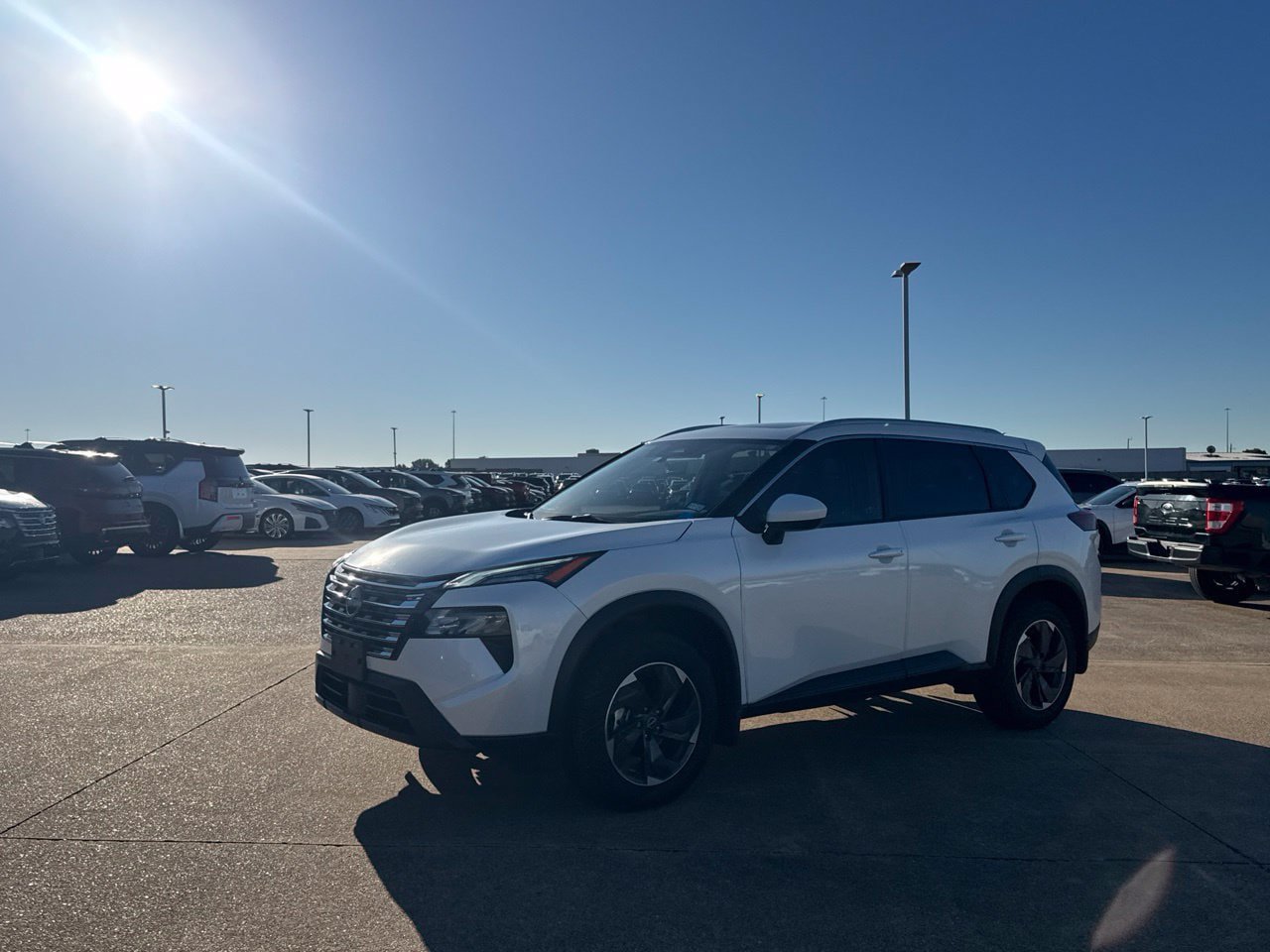 Certified 2024 Nissan Rogue SV w/ SV Premium Package FWD image 13