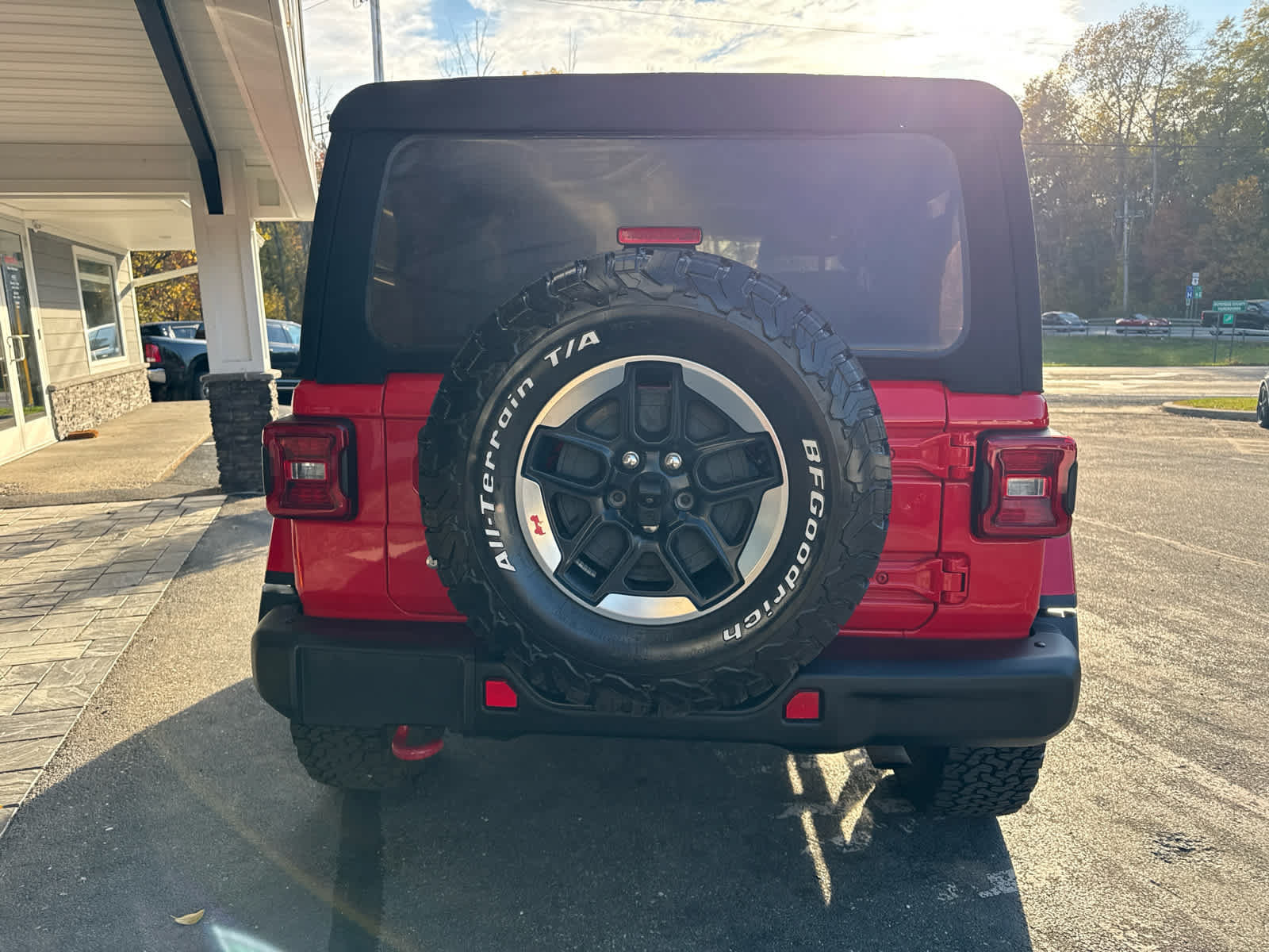 Used 2019 Jeep Wrangler Rubicon AWD/4WD image 4