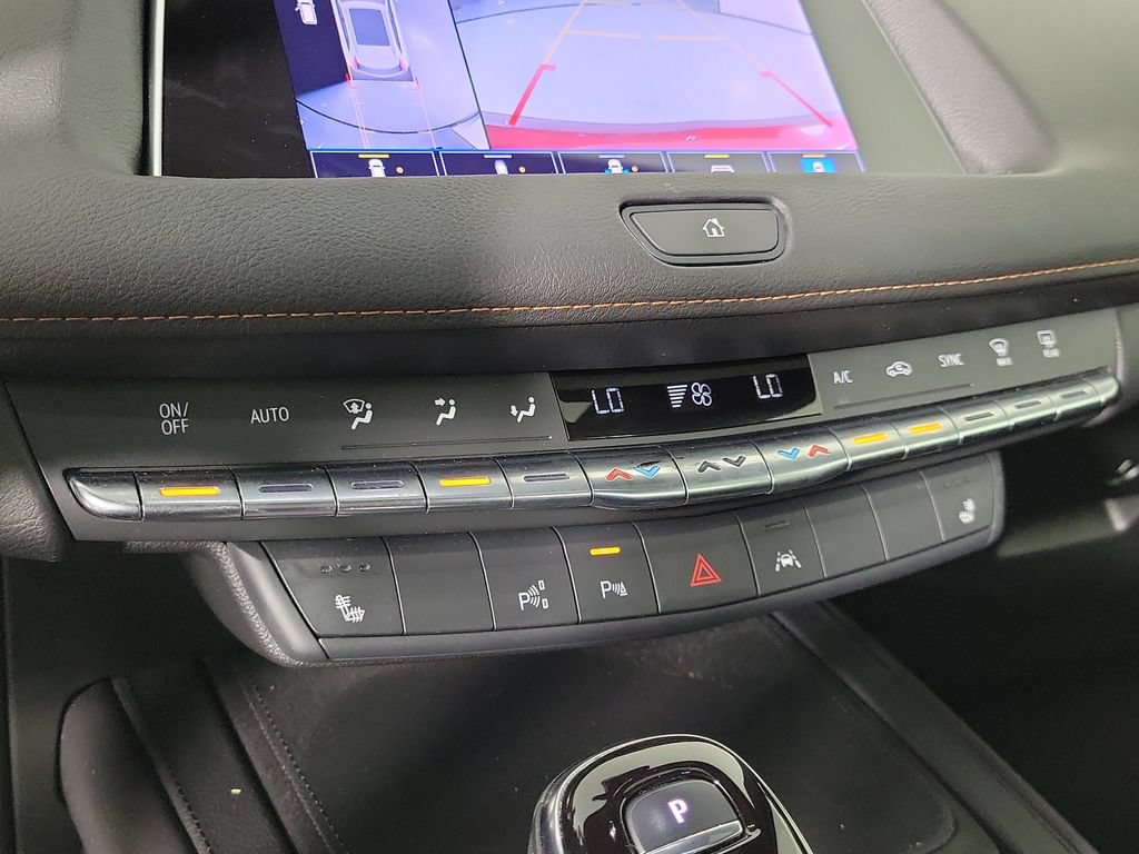 Certified 2022 Cadillac XT4 Sport w/ Enhanced Visibility Package FWD image 28