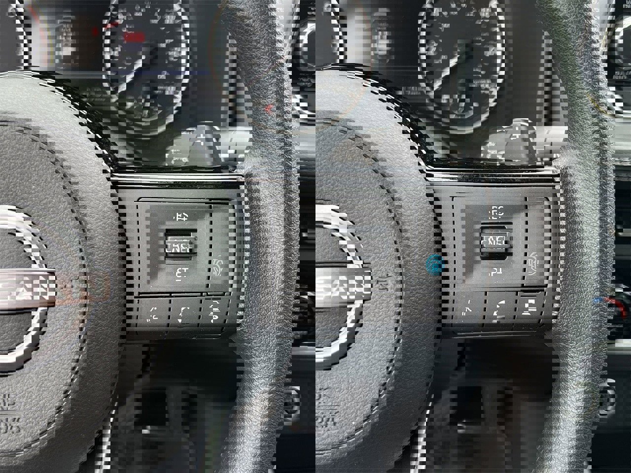 Certified 2023 Nissan Rogue SV image 12