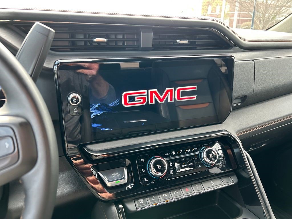 Certified 2025 GMC Sierra 2500 AT4 AWD/4WD image 22