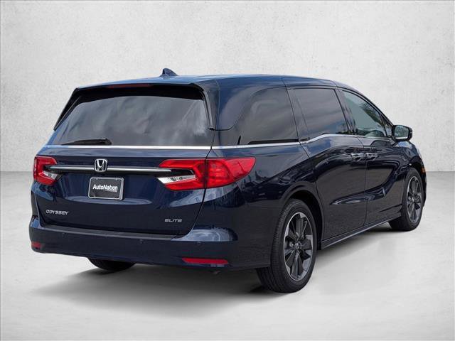 Used 2023 Honda Odyssey Elite image 5