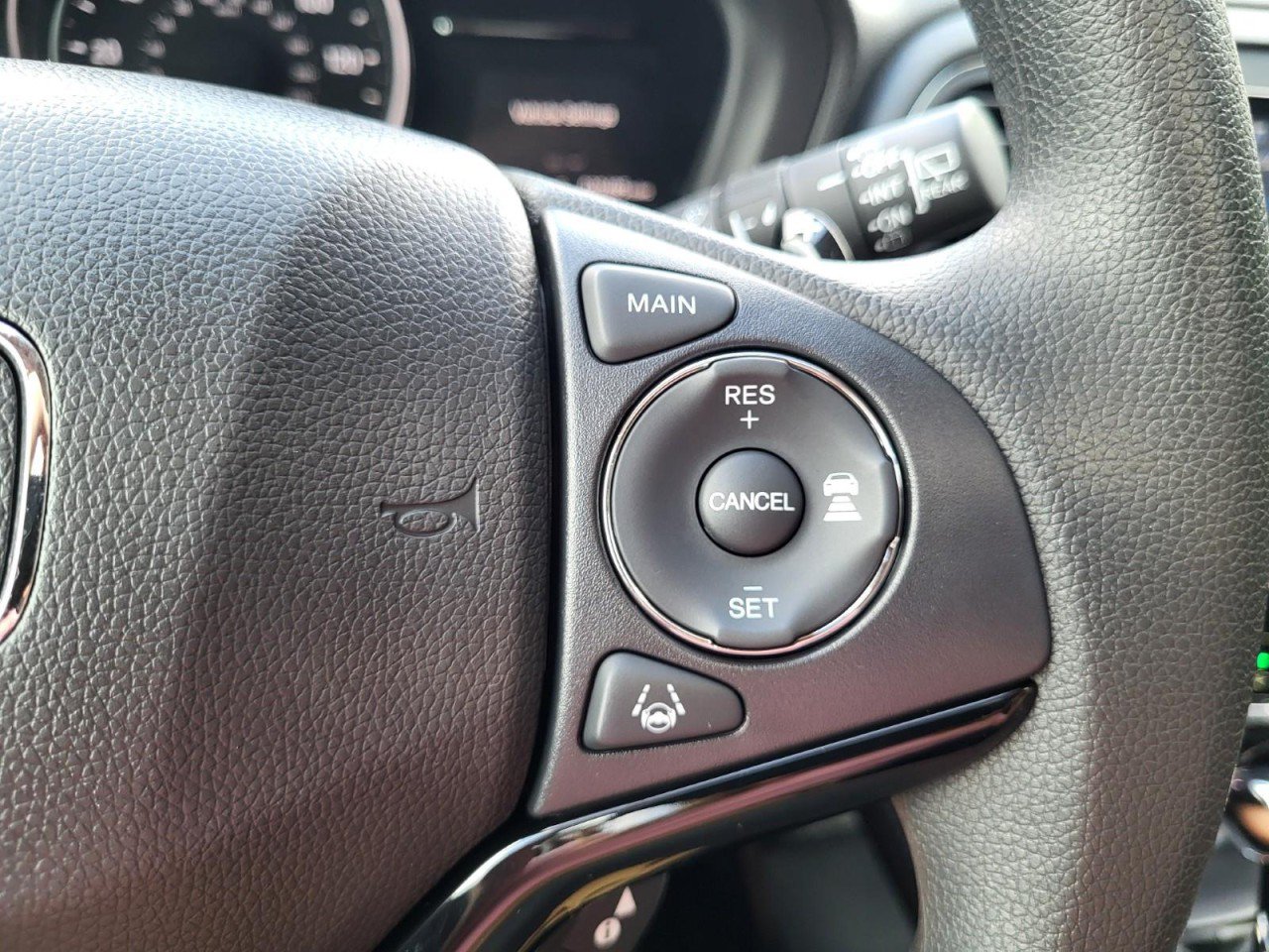 Certified 2022 Honda HR-V EX image 18