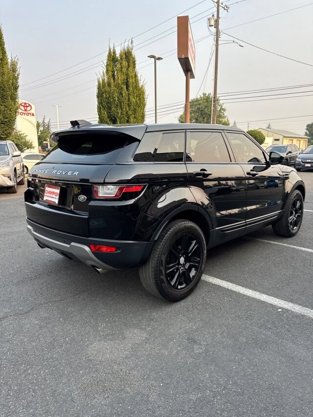 Used 2018 Land Rover Range Rover Evoque SE Premium AWD/4WD image 5