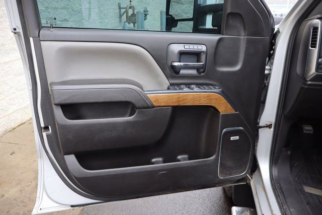 Used 2019 Chevrolet Silverado 3500 LTZ w/ Duramax Plus Package image 26