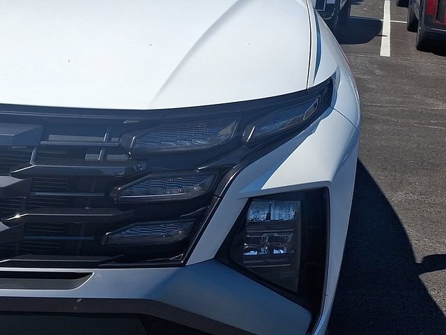 Certified 2025 Hyundai Tucson SEL AWD/4WD image 9
