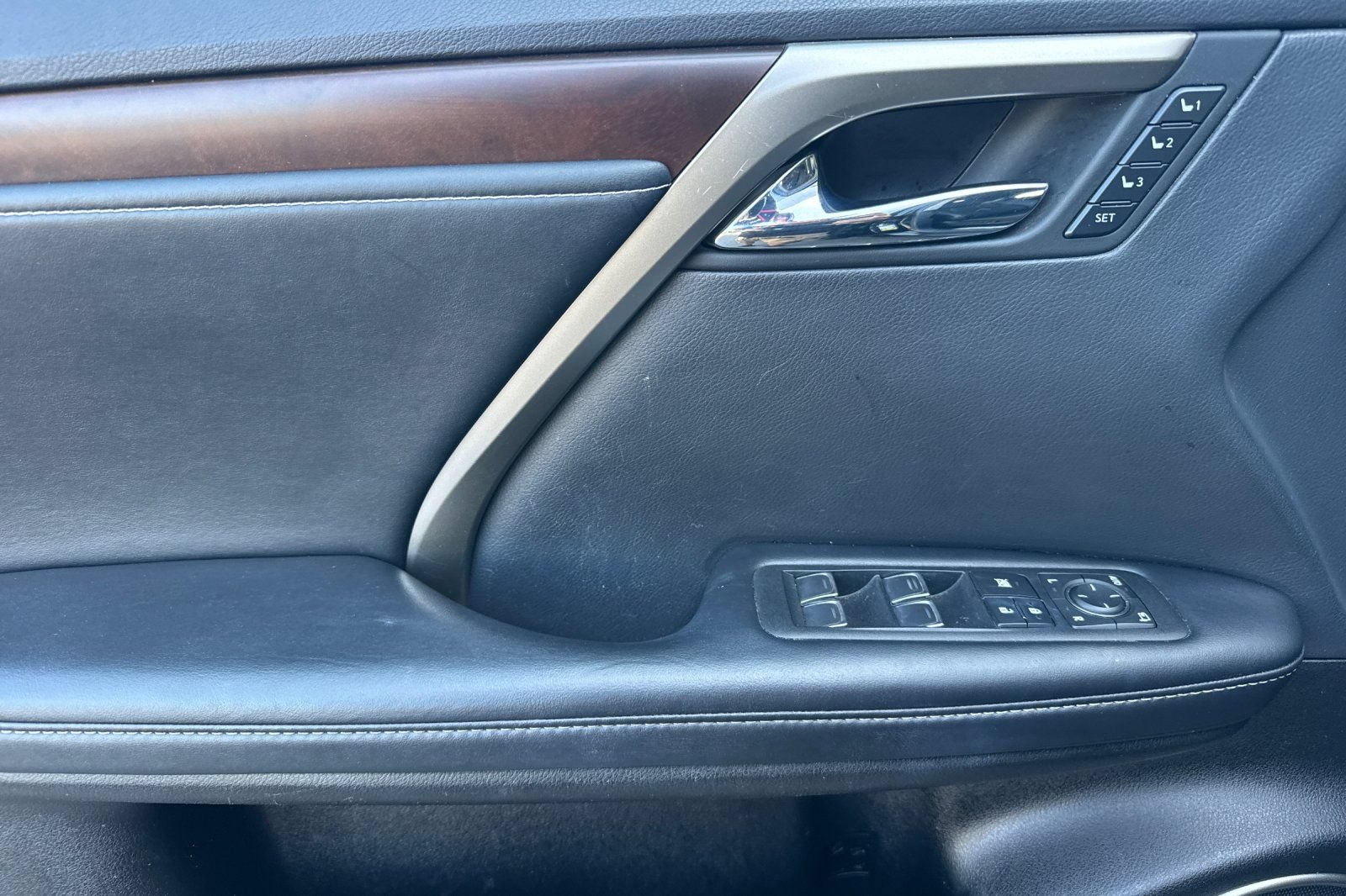 Used 2022 Lexus RX 350 AWD w/ Premium Package image 11