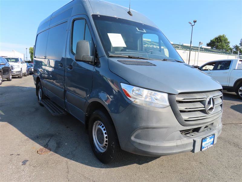 Used 2019 Mercedes-Benz Sprinter 144 image 3