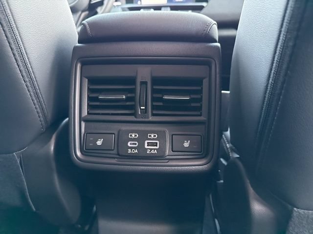 New 2026 Subaru Outback Limited AWD/4WD image 16