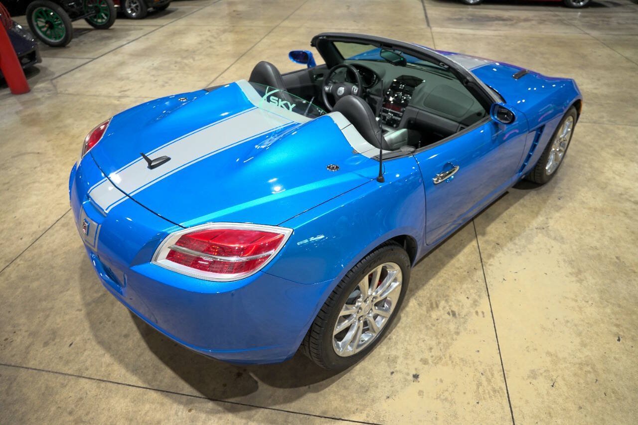 Used 2009 Saturn Sky Hydro Blue RWD image 16