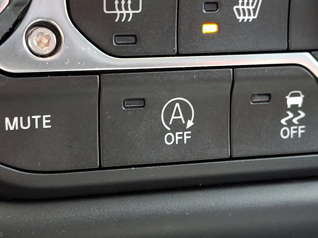 Certified 2019 Jeep Wrangler Sport AWD/4WD image 18
