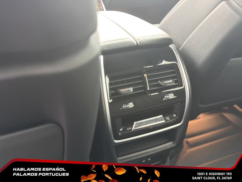 Used 2024 BMW X5 xDrive40i w/ M Sport Package AWD/4WD image 27