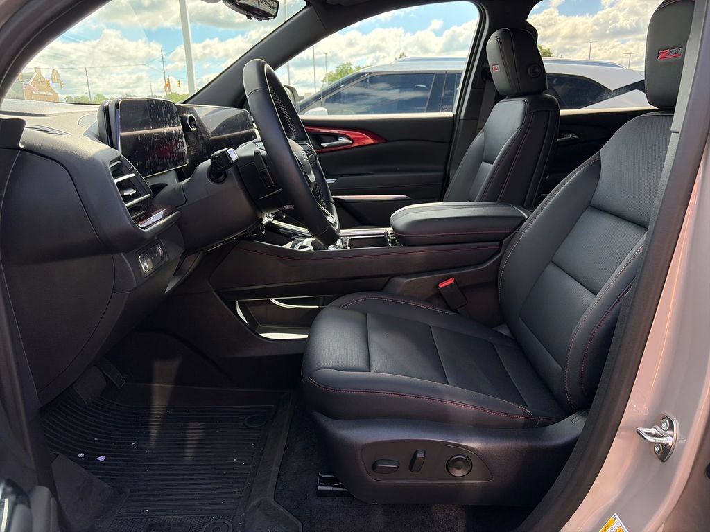 Used 2026 Chevrolet Traverse Z71 w/ Driver Confidence Package AWD/4WD image 19