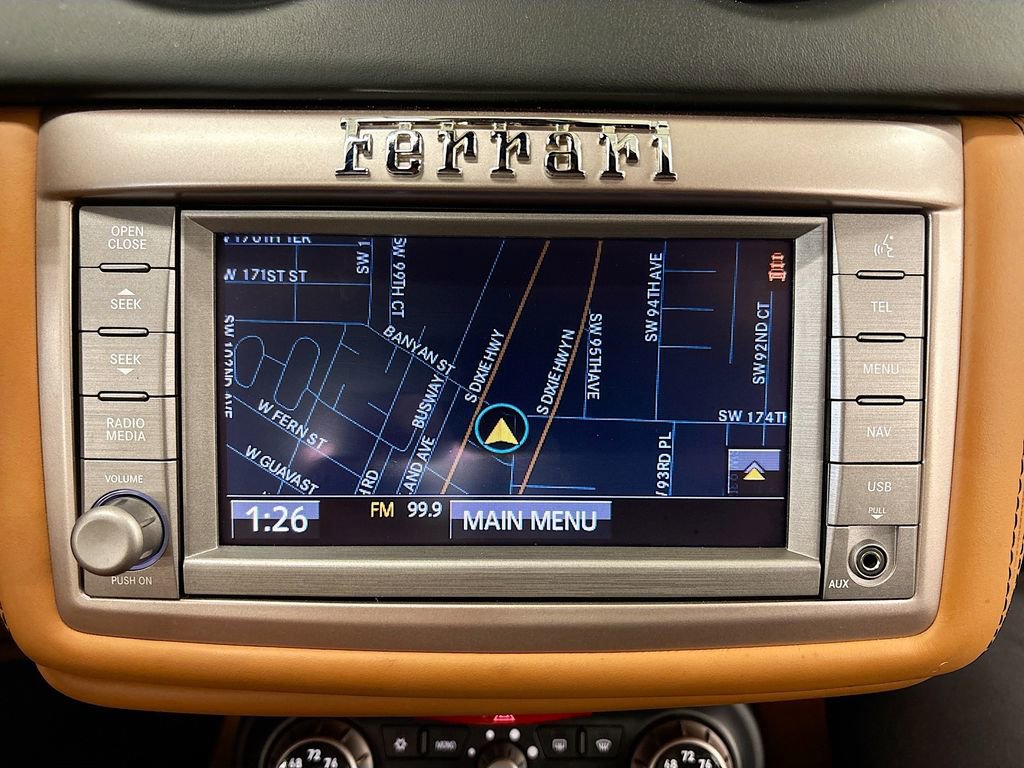 Used 2014 Ferrari California image 12