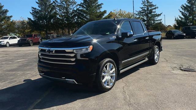 Used 2022 Chevrolet Silverado 1500 High Country w/ High Country Premium Package image 4