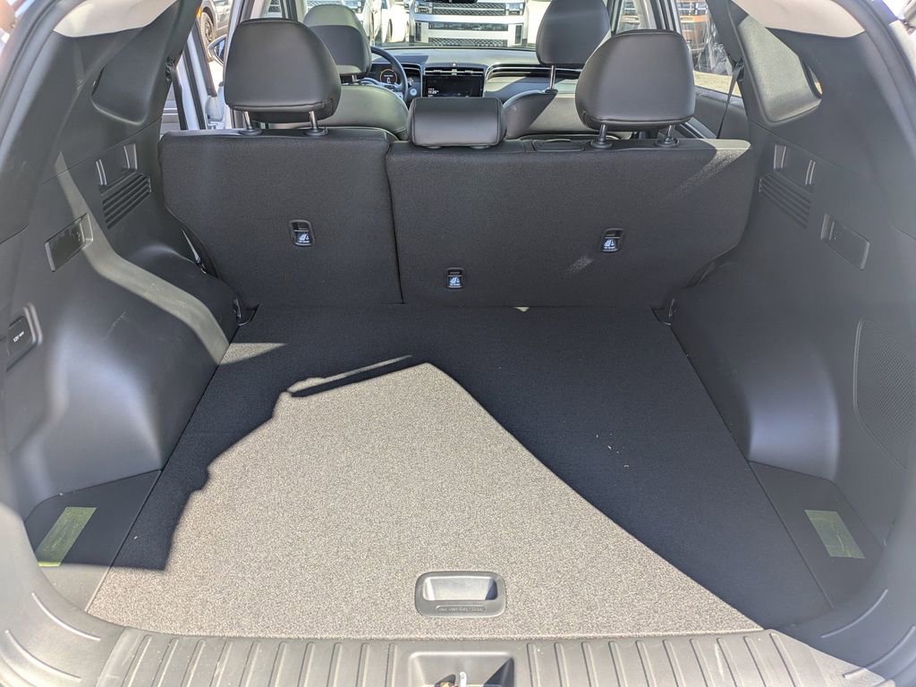 Used 2024 Hyundai Tucson Limited image 12