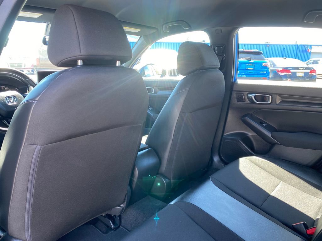 Used 2025 Honda Civic Sport image 14