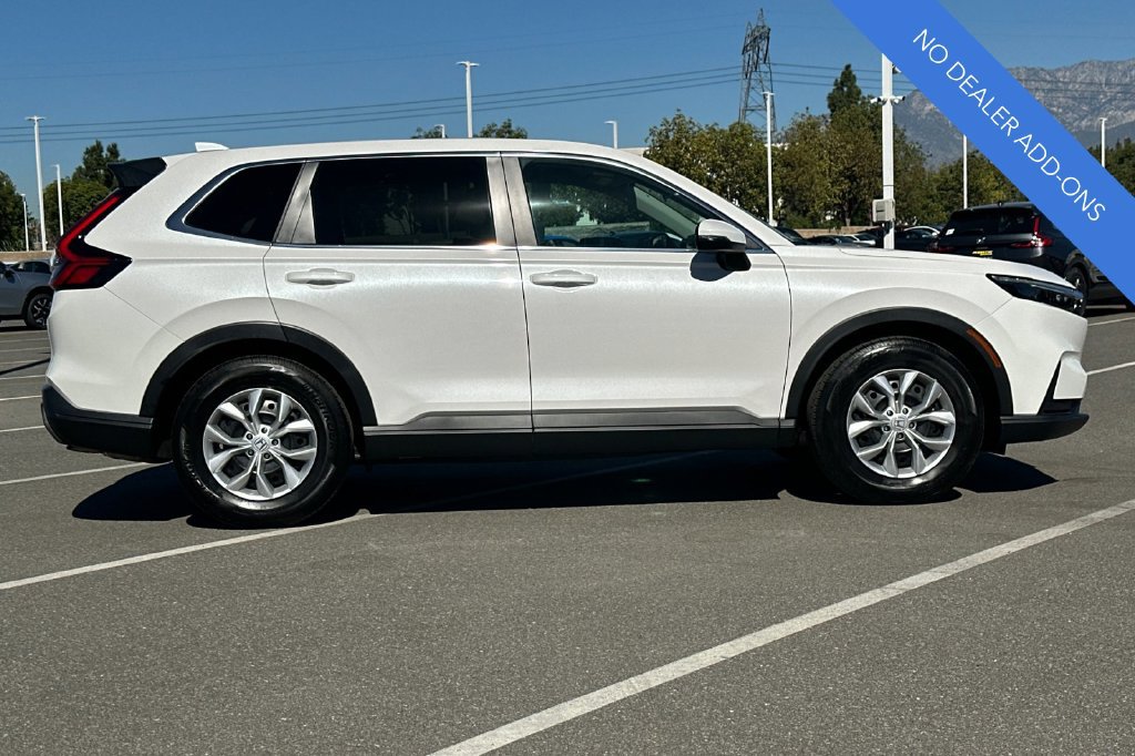 Certified 2025 Honda CR-V LX image 3