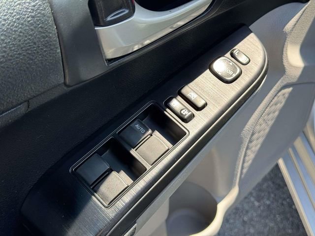 Used 2012 Toyota Camry LE image 20