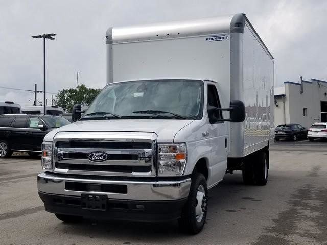 New 2026 Ford E-450 and Econoline 450 Super Duty w/ Power Equipment Group image 7