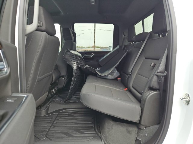New 2026 GMC Sierra 2500 SLE w/ Preferred Package image 17