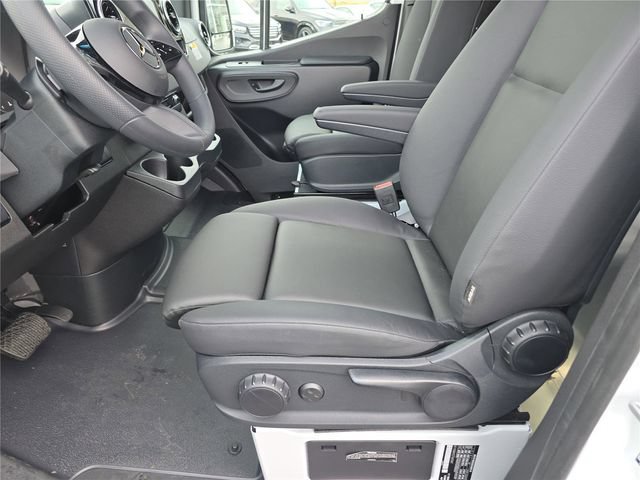 New 2026 Mercedes-Benz Sprinter 2500 image 21