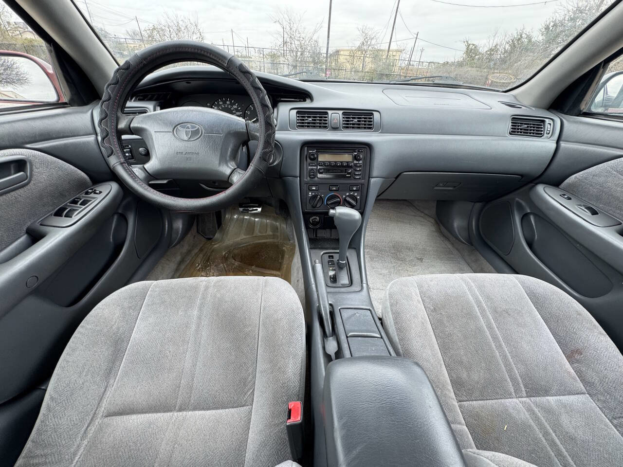 Used 2001 Toyota Camry CE FWD image 7
